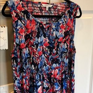Croft & Barrow stretchy red white blue floral dress